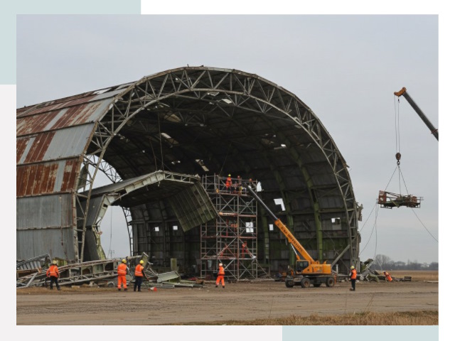 Демонтаж ангаров в Донецке