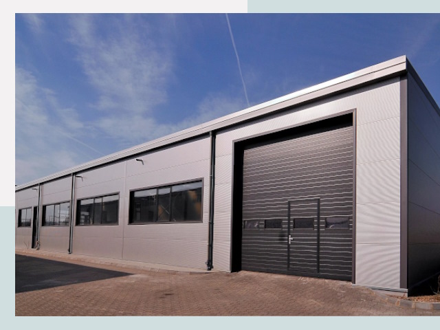 Быстровозводимые склады от СтальСтрой-Днк по цене 657 руб.